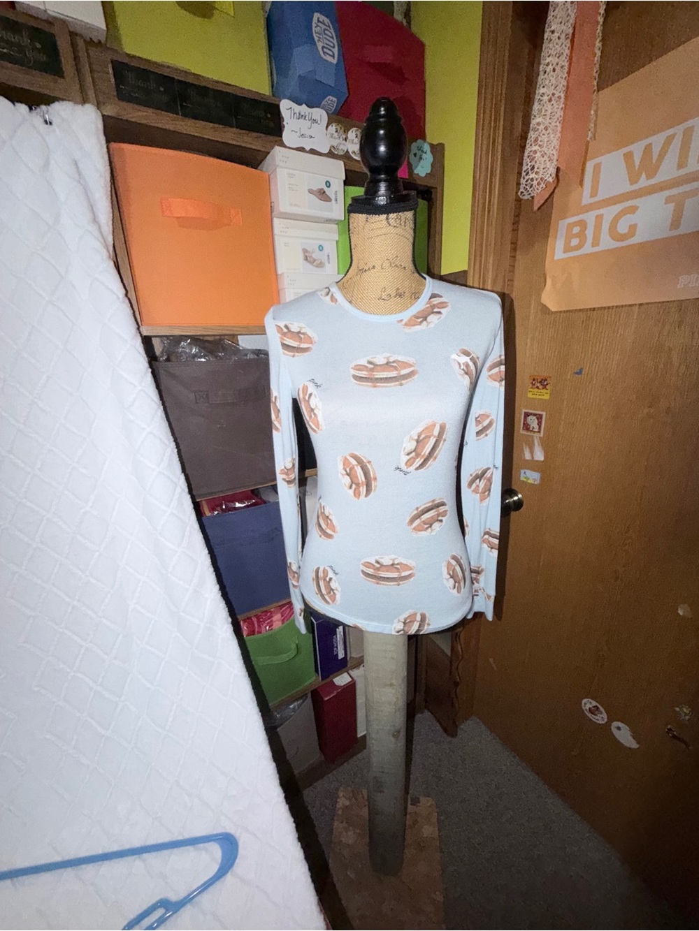 PINK Victoria's Secret Light Blue Long-Sleeve Tee with Sandwich Print